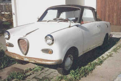 Goggomobil Coupé TS 250 im Rohbau während der Restauration