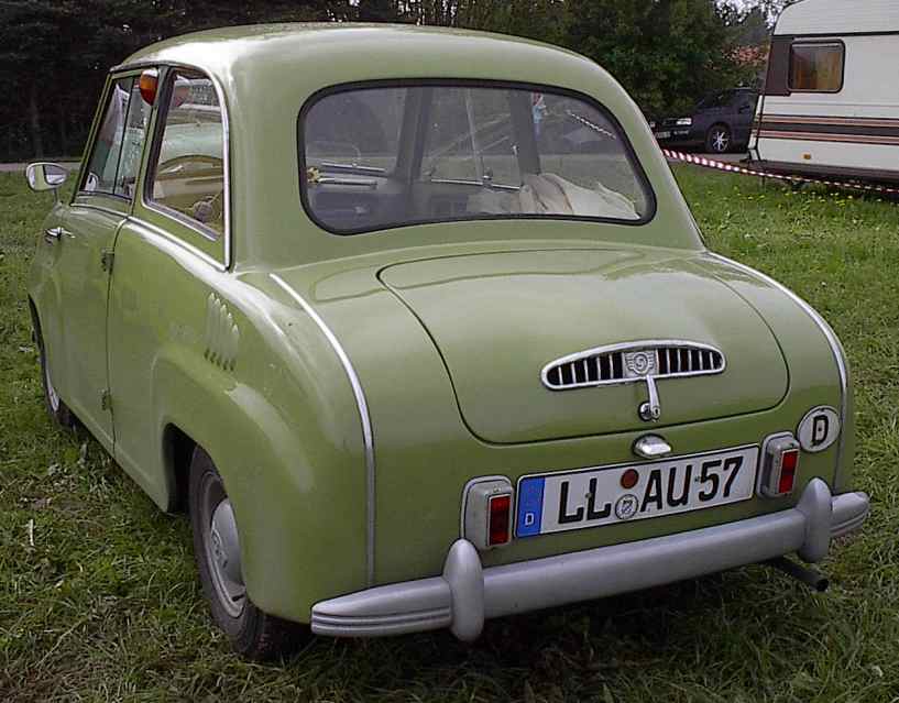 Goggo Limousine T 300, Schwarz-Weiß-Aufnahme, Baujahr 1957